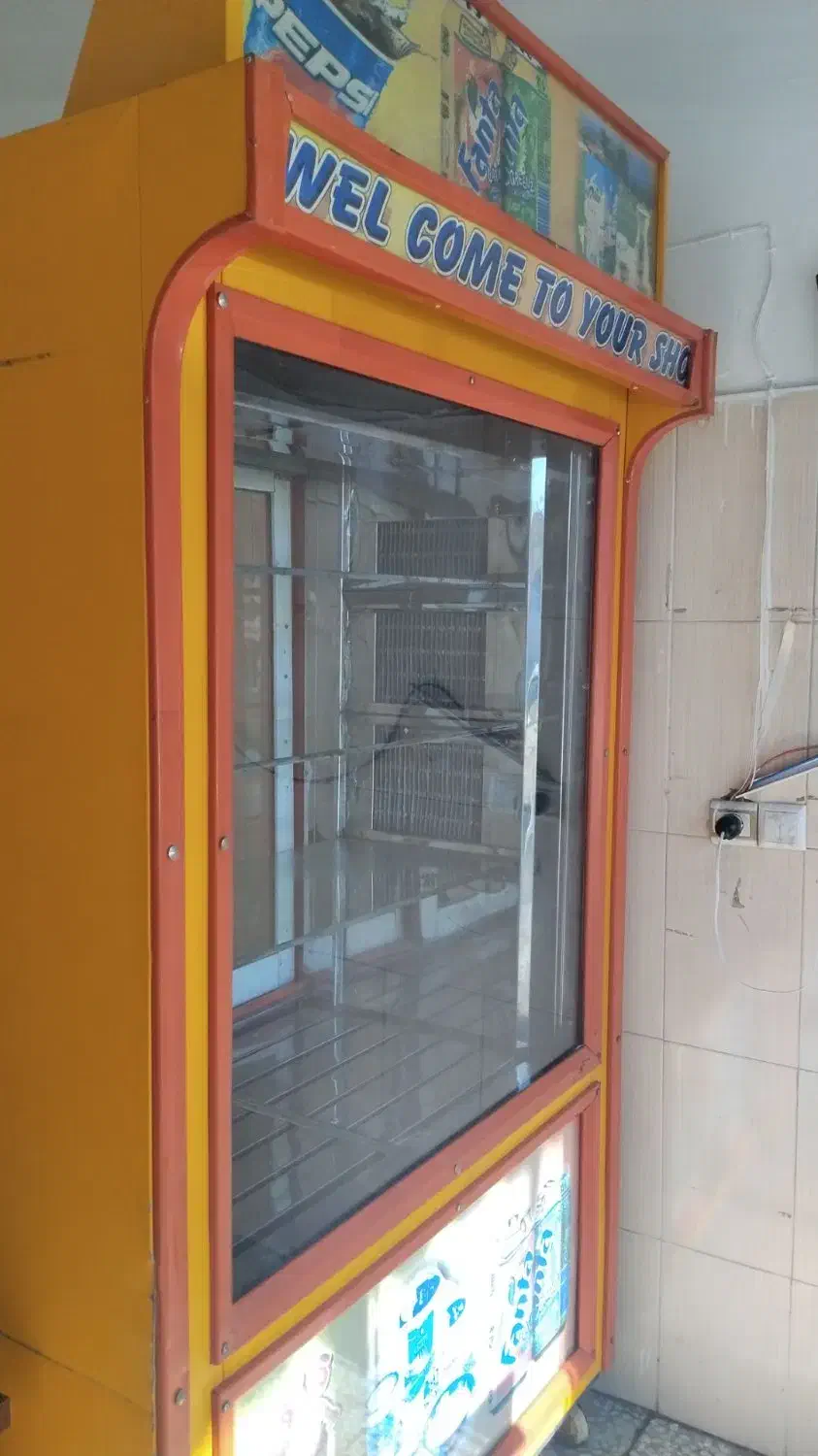 یخچال دو در ویترینی|سایر لوازم برقی|بانه, |دیوار