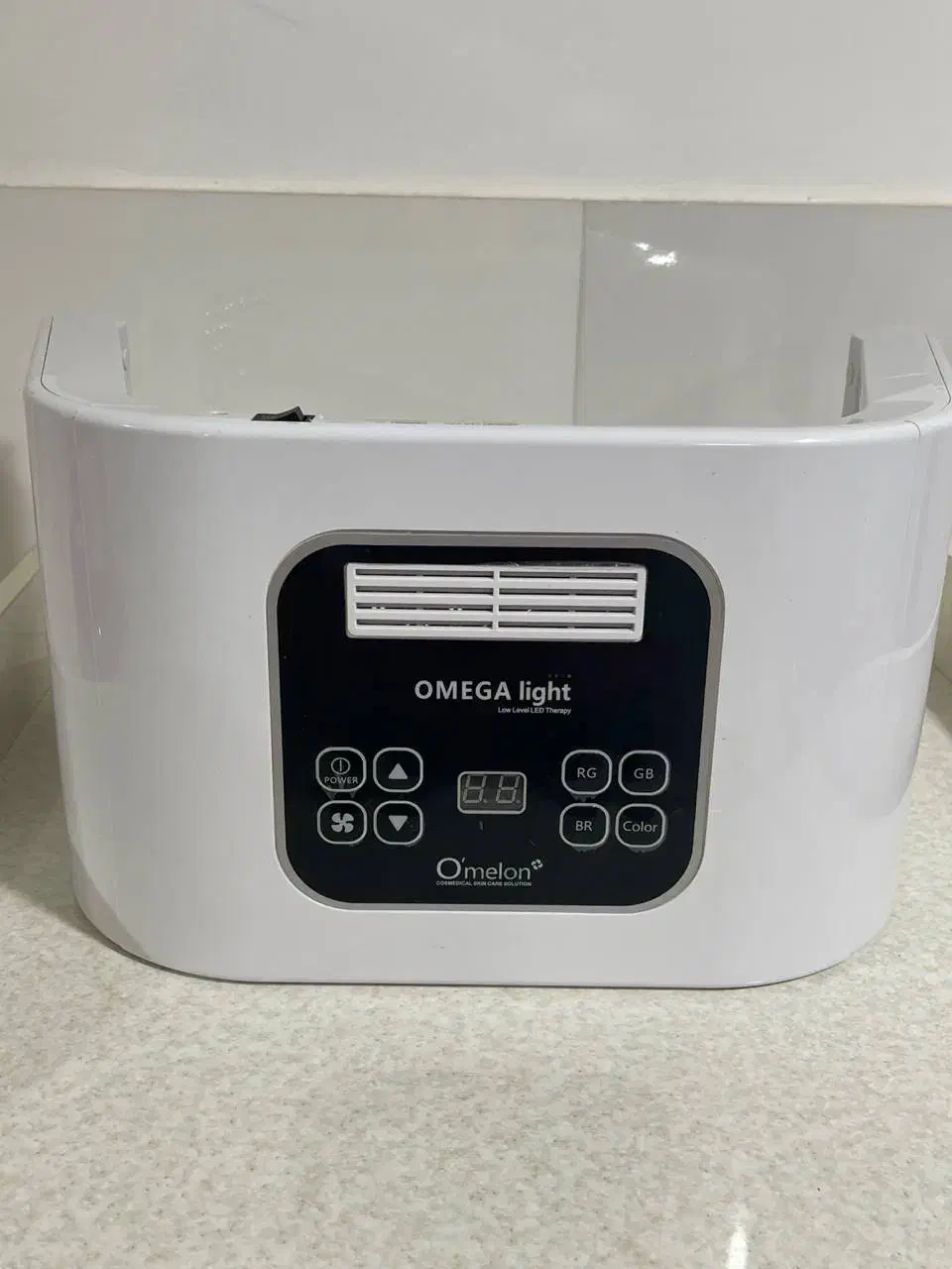 تونل ال ای دی|آرایشگاه و سالن‌های زیبایی|پیرانشهر, |دیوار