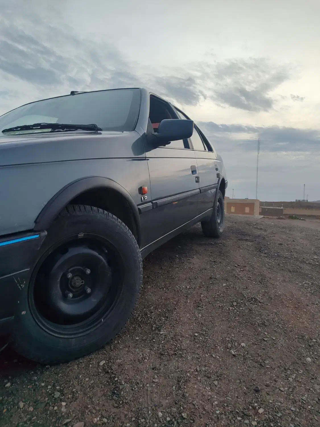 پژو ۴۰۵ دلفینی  ۱۷۰ تا کار|خودرو سواری و وانت|بردسکن, |دیوار