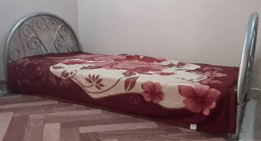 تخت فرفورژه یک نفره|تخت و سرویس خواب|خرمشهر, |دیوار