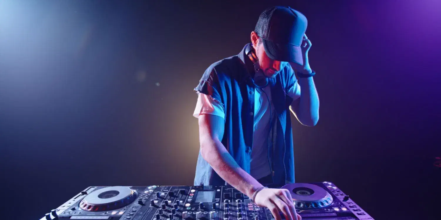 دیجی عروسی عقد تولد نامزدی|خدمات پذیرایی، مراسم|کرمانشاه, |دیوار