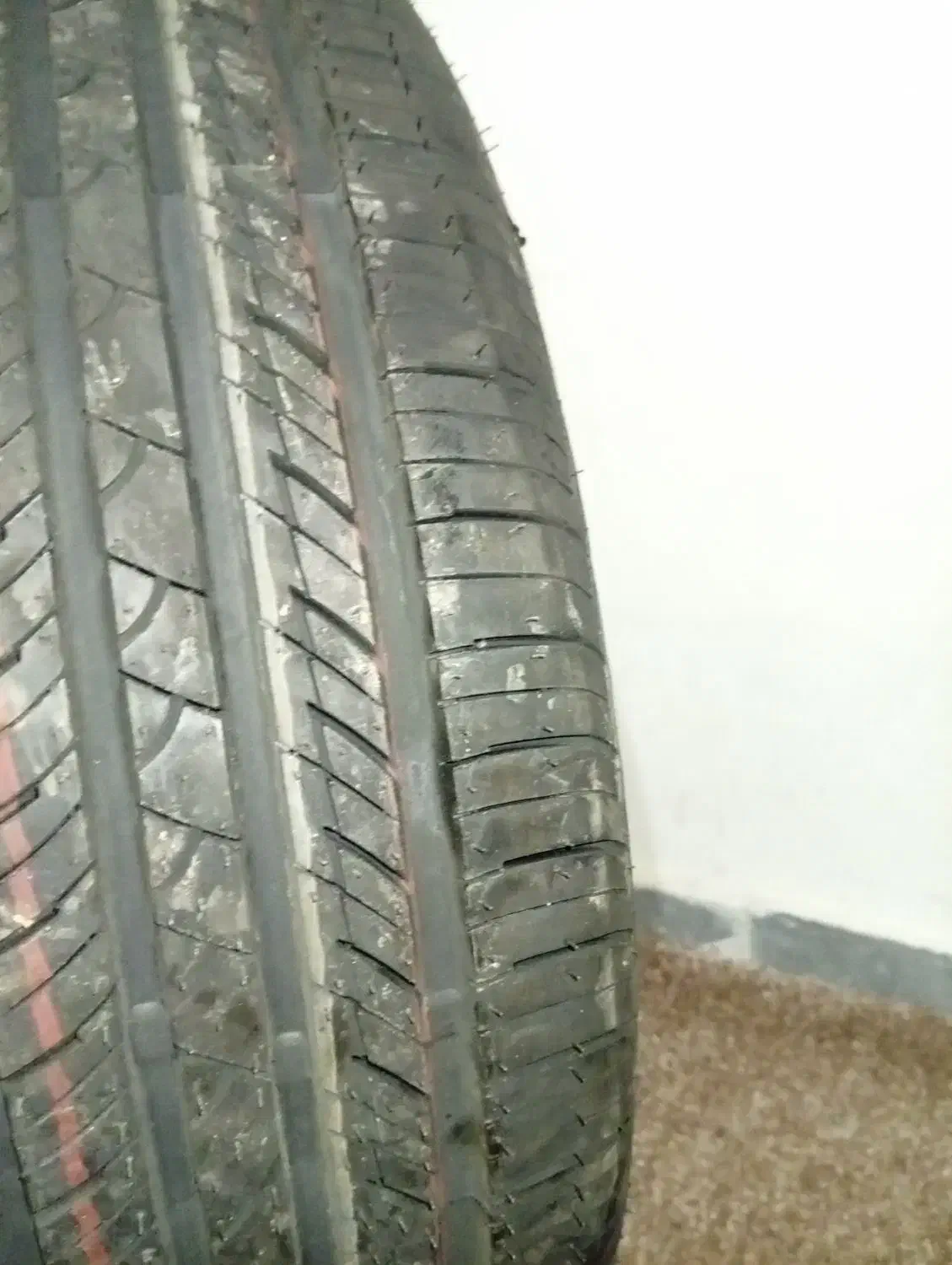 لاستیک پژو|حراج|خرم‌آباد, |دیوار