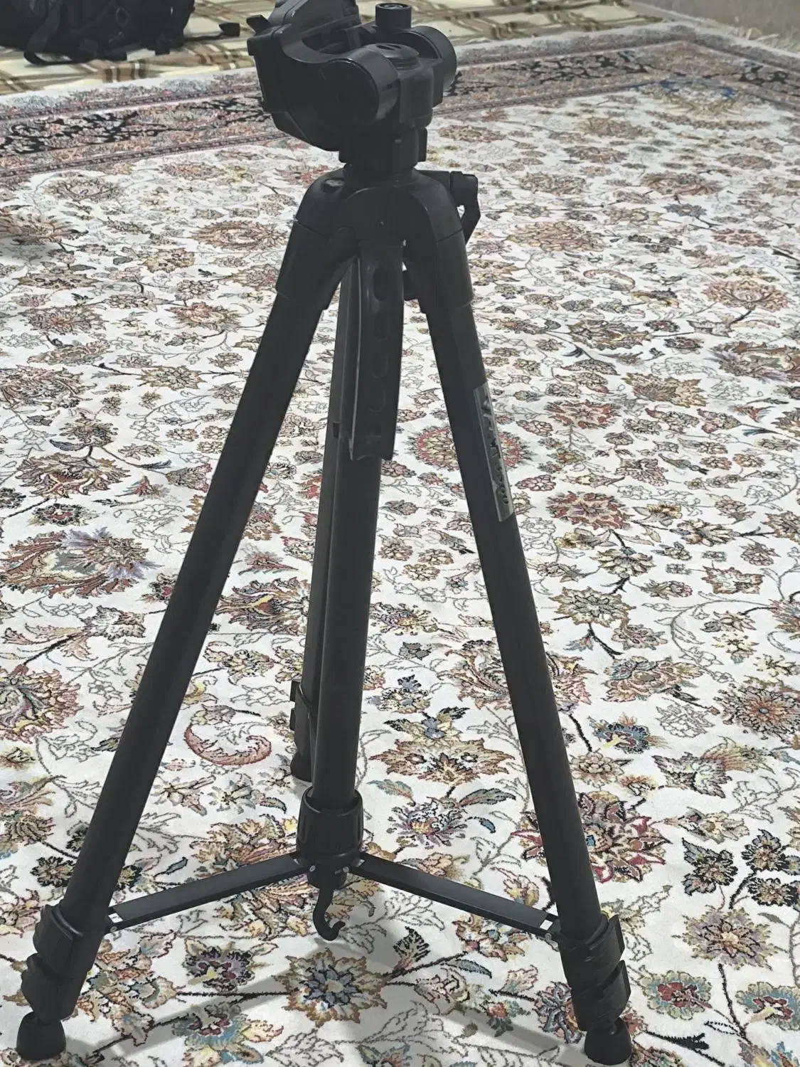 پایه دوربین|دوربین عکاسی و فیلم‌برداری|یزد, |دیوار