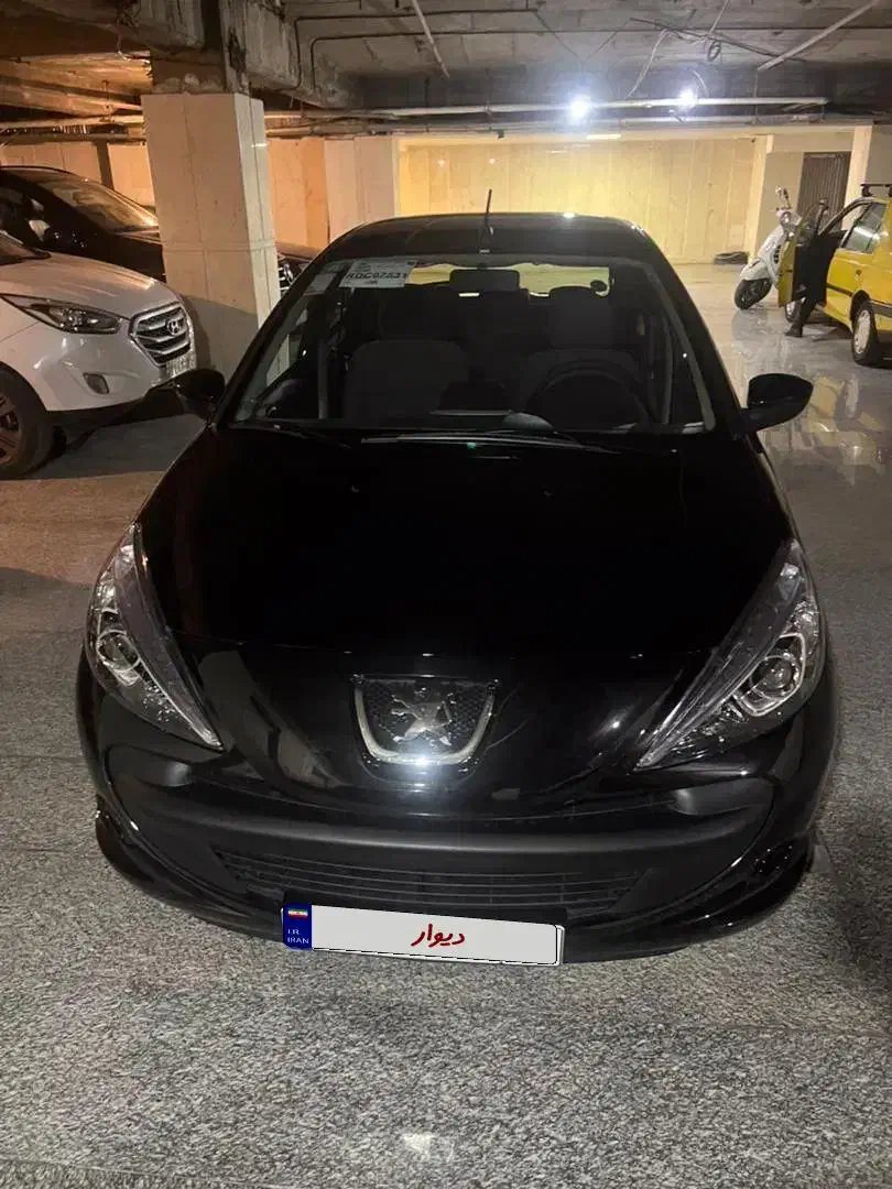 پژو ۲۰۷ اتوماتیک سقف فلز مدل۱۴۰۳|خودرو سواری و وانت|تهران, تهرانپارس غربی|دیوار