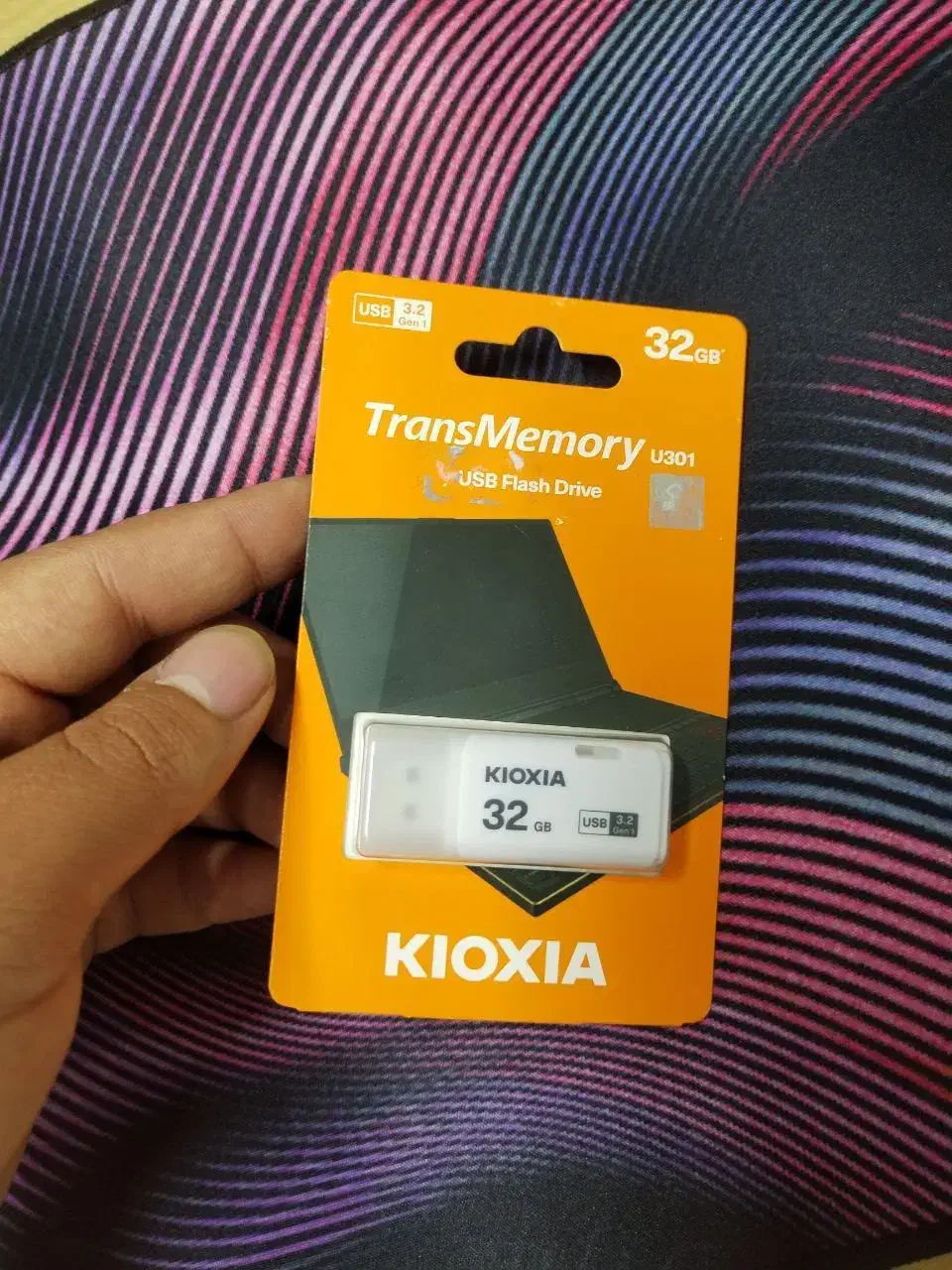 فلش 32 گیگ کیوکسا سرعت بالا گارانتی مادام|قطعات و لوازم جانبی رایانه|شیروان (خراسان), |دیوار