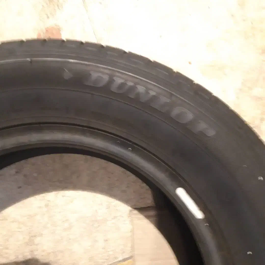 لاستیک پژو ۲۰۷-۲۰۶ ۲۰۵/۶۰/۱۴ دانلوپ|قطعات یدکی و لوازم جانبی|شیراز, فرهنگ شهر|دیوار