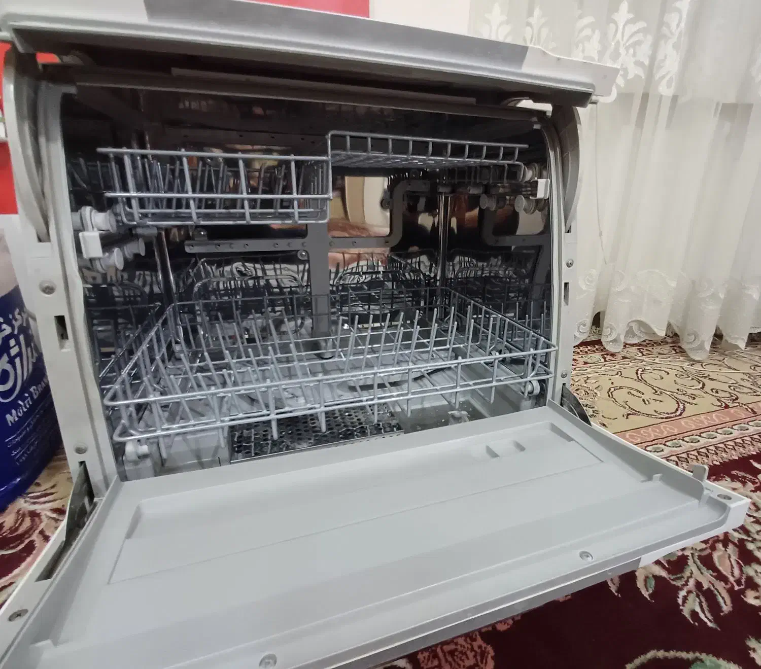 ماشین ظرفشویی ۶نفره|ماشین ظرفشویی|مشهد, حسابی جنوبی (شهرک غرب)|دیوار