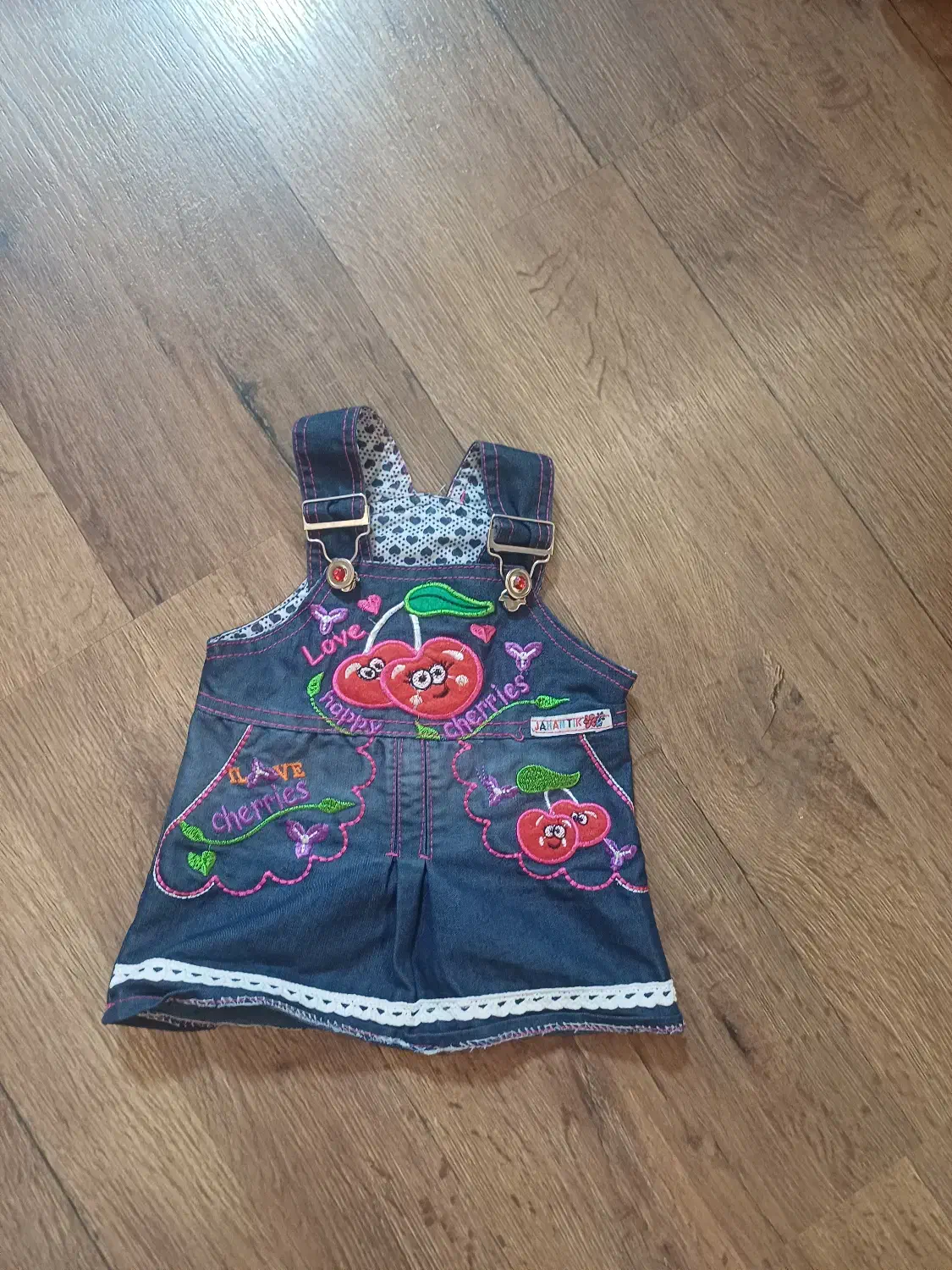 سرافون نوزادی|کفش و لباس بچه|کوچصفهان, |دیوار