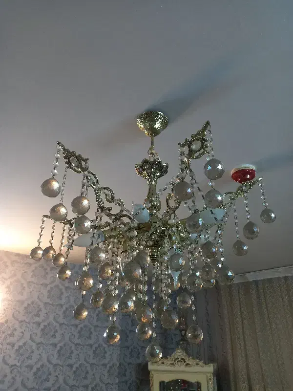 لوستر آویزکریستالی|لوستر و چراغ آویز|شاهین‌شهر, مسکن مهر|دیوار