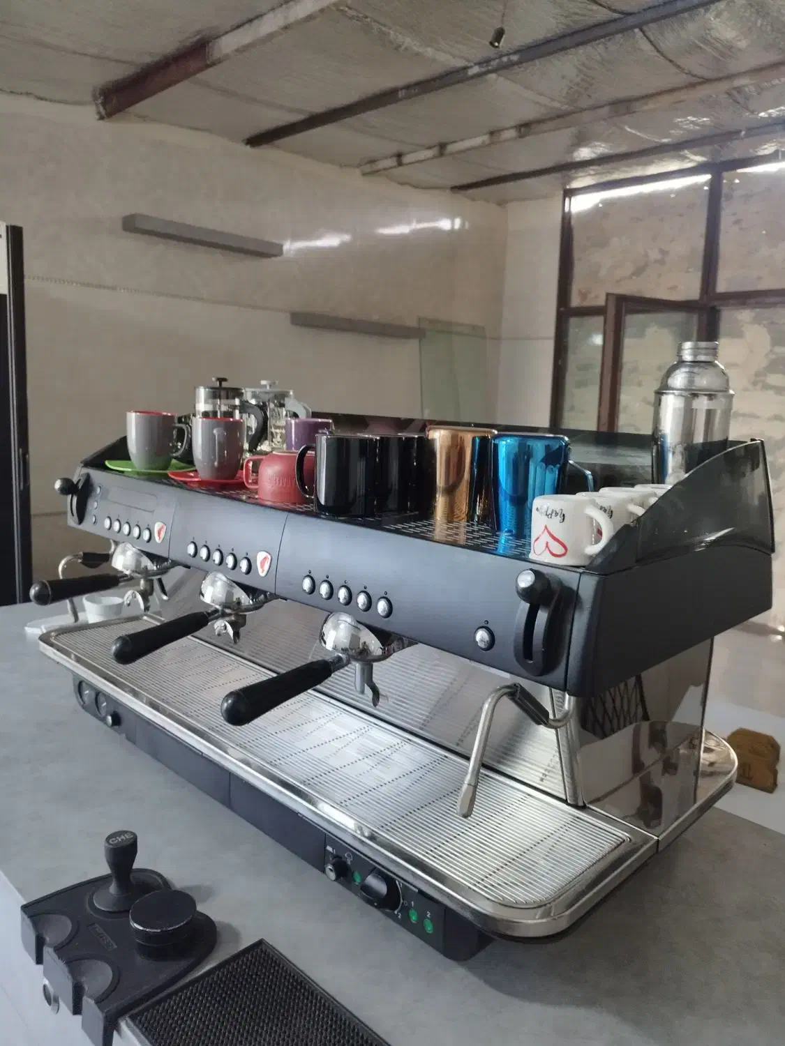 تمام وسایل کافه قهوه ساز سنعتی|کافیشاپ و رستوران|محمدشهر, جعفرآباد|دیوار