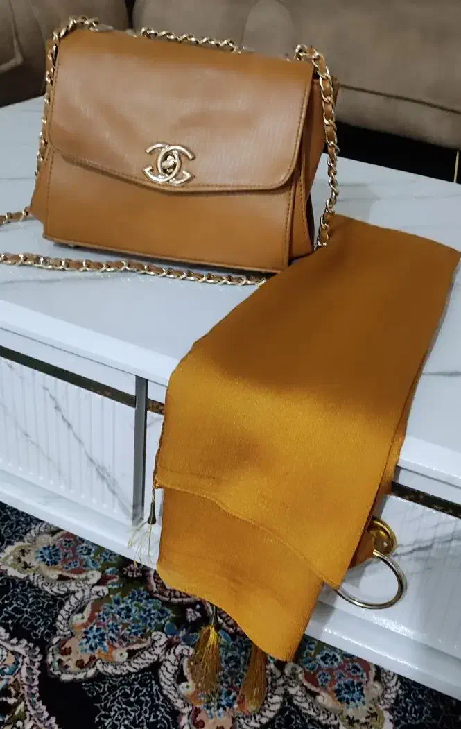 کیف وشال|کیف، کفش، کمربند|تاکستان, |دیوار