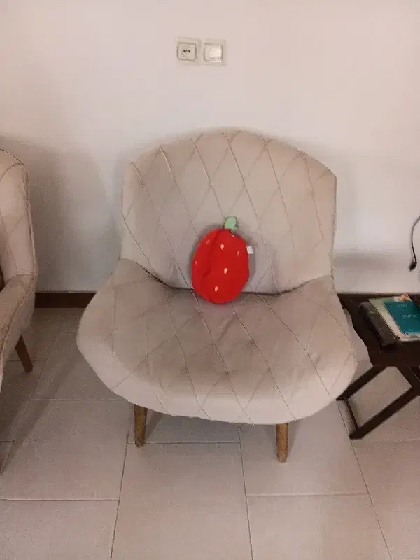 مبل ۷ نفره|مبلمان خانگی و میز عسلی|لاهیجان, شهرک سلمان فارسی|دیوار