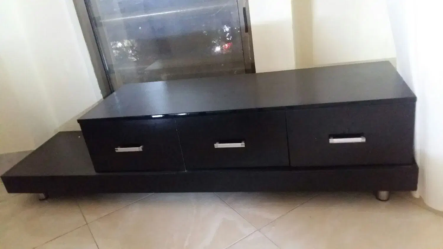 میز تی وی|میز تلویزیون|سبزوار, پاسداران|دیوار