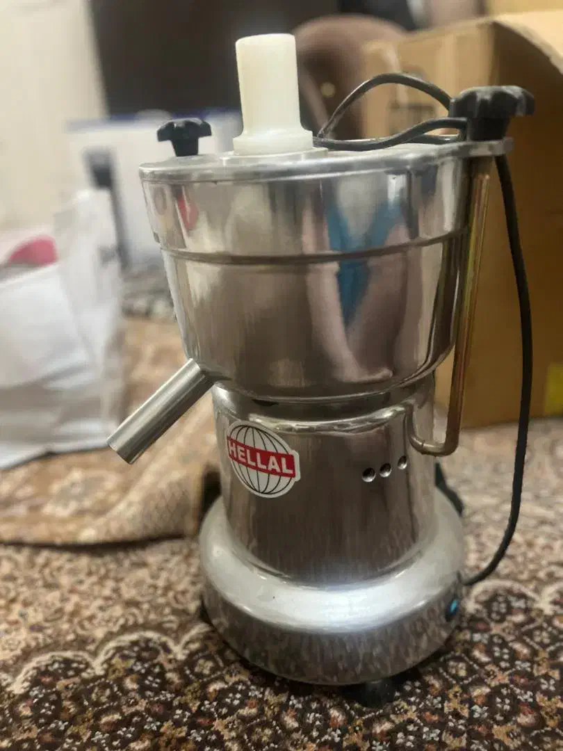 آبمیوه گیری هلال|آبمیوهگیر و آبمرکباتگیر|تهران, حکیمیه|دیوار