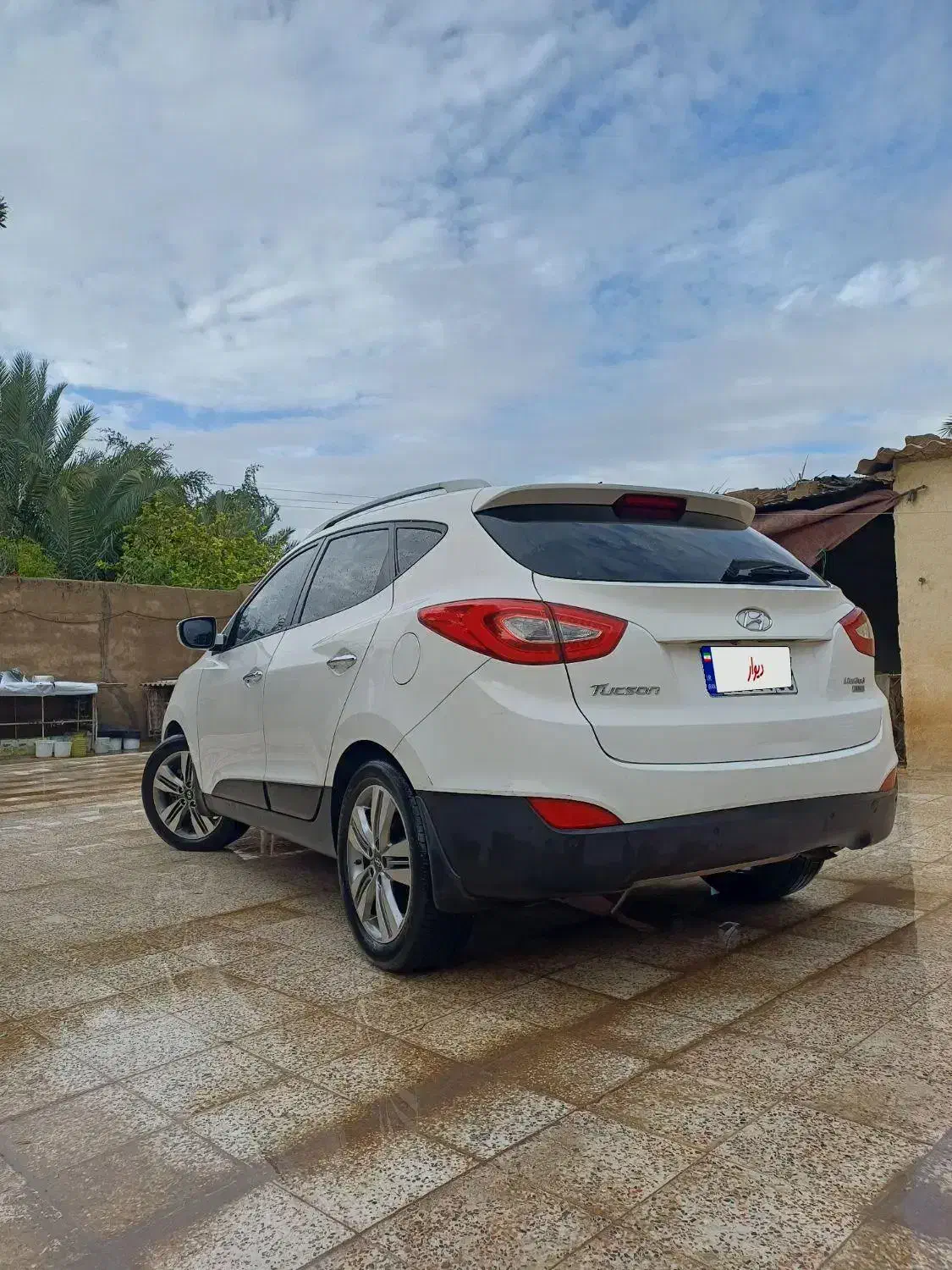 توسان فول لیمیتیدخلیج ۲۰۱۵ موتور ۲۴۰۰ دو دف دو دف|خودرو سواری و وانت|اهواز, کوی باهنر|دیوار