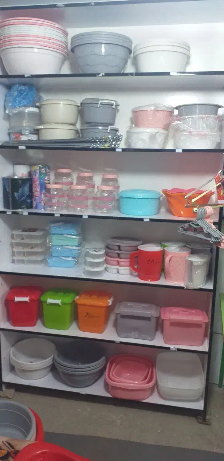 پلاستیک فروشی اریا|ظروف نگهدارنده، پلاستیکی، یک‌بارمصرف|قروه, |دیوار