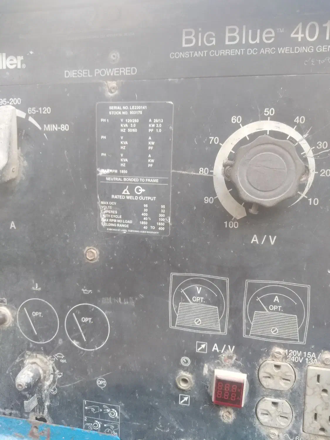 موتور جوش ۳ سیلندر میلر آلمان ۴۰۰ آمپر|ماشینآلات صنعتی|شیراز, زرهی|دیوار