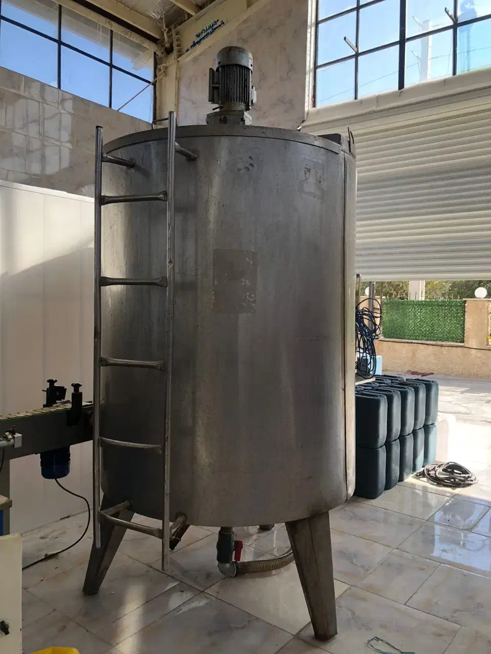 میکسر-پرکن-تصفیه اب|ماشین‌آلات صنعتی|اشتهارد, |دیوار