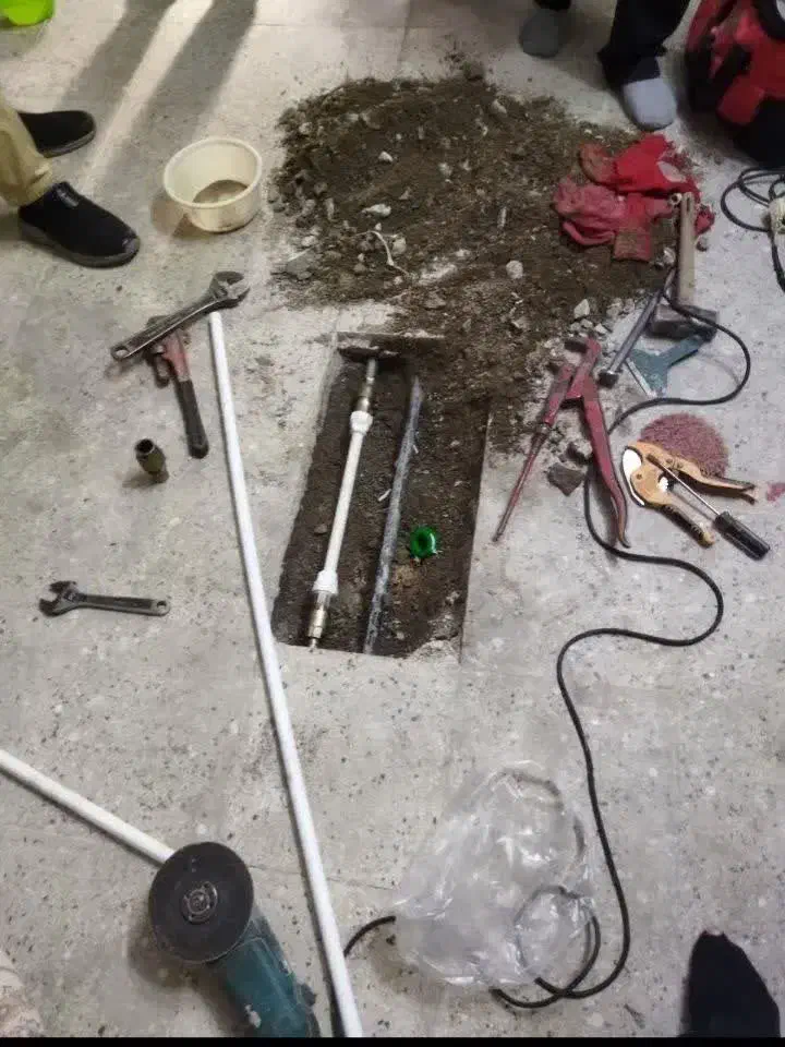 نشت یابی لوله های آب ساختمانی|خدمات پیشه و مهارت|جیرفت, |دیوار