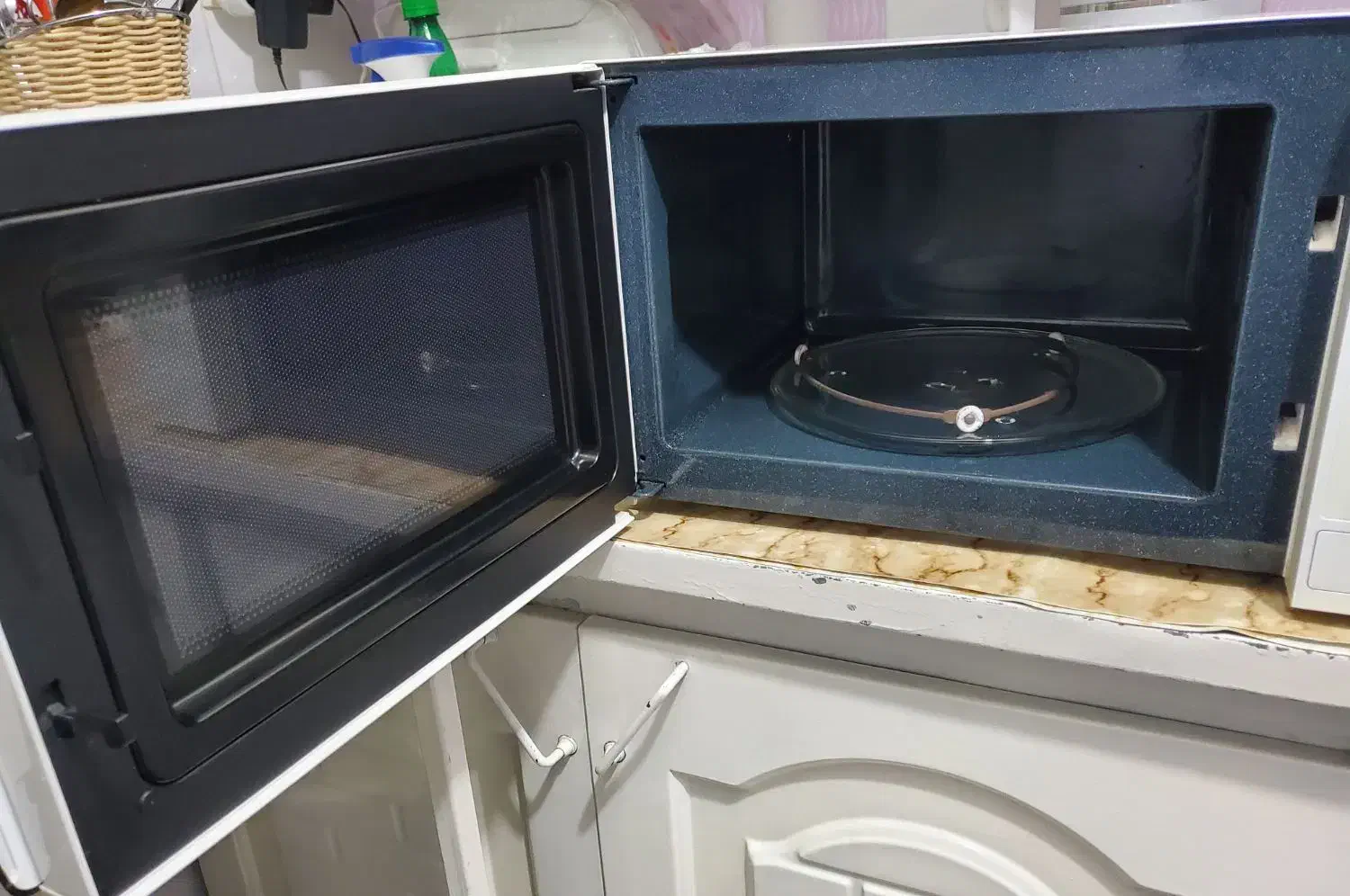 ماکروویو سامسونگ ۲۰ لیتری|اجاق گاز و لوازم برقی پخت‌وپز|بیرجند, |دیوار