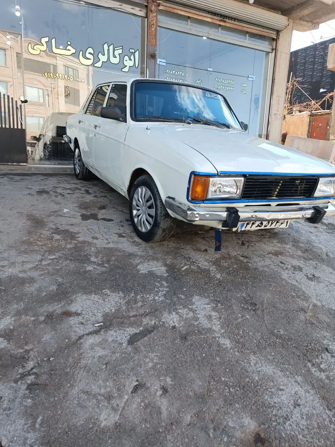 پیکان|خودرو سواری و وانت|بانه, |دیوار