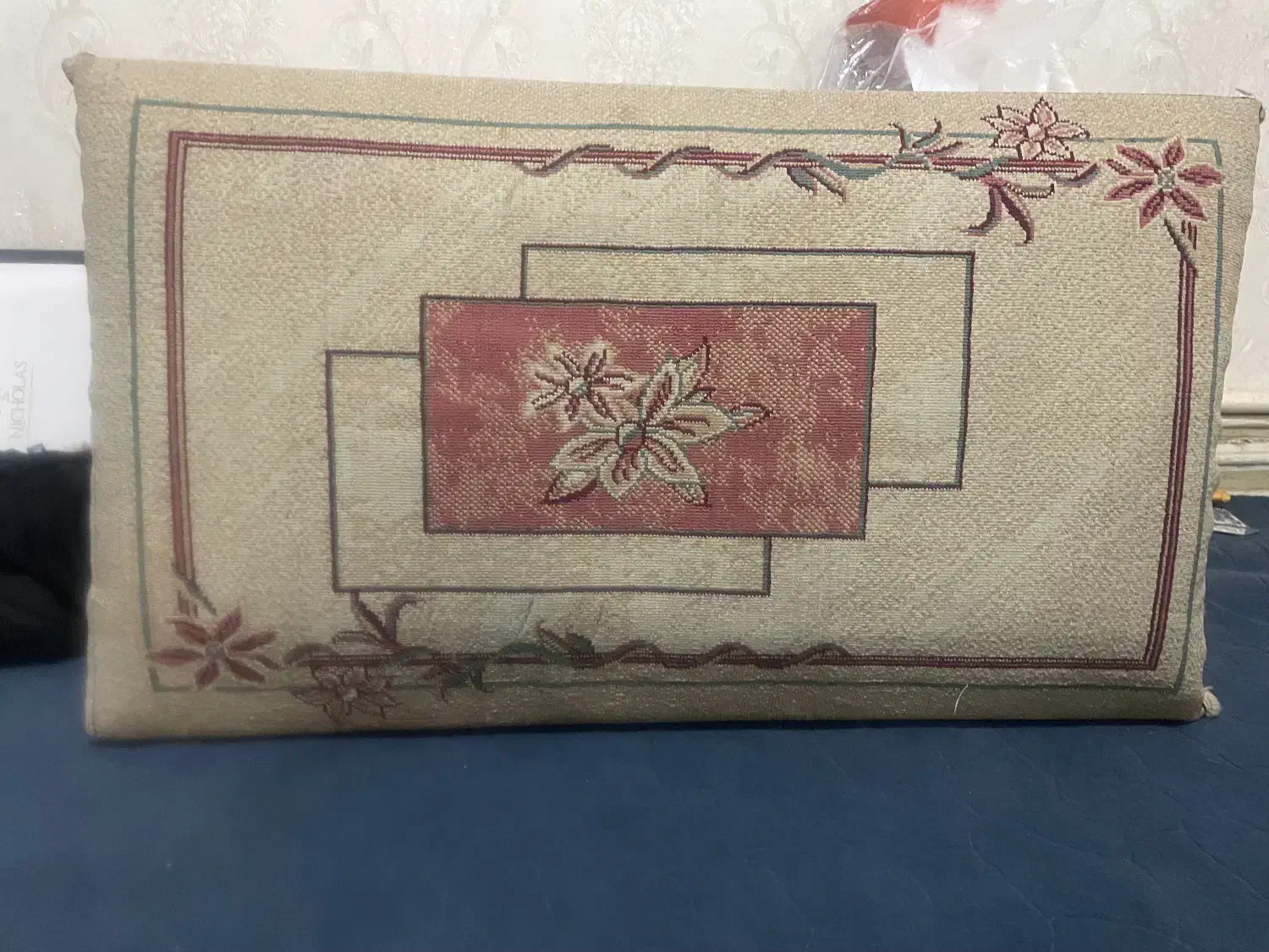 پشتی|پشتی|تهران, هفده شهریور|دیوار