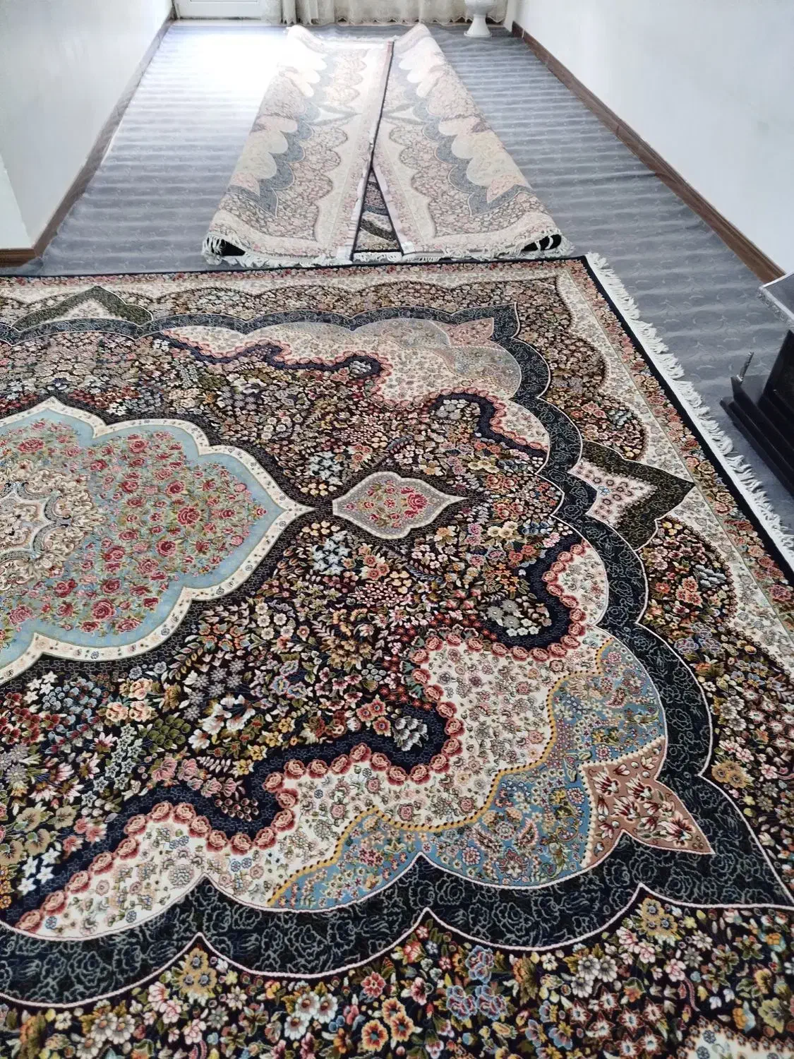 فرش ۱۲ متری|فرش|قزوین, |دیوار