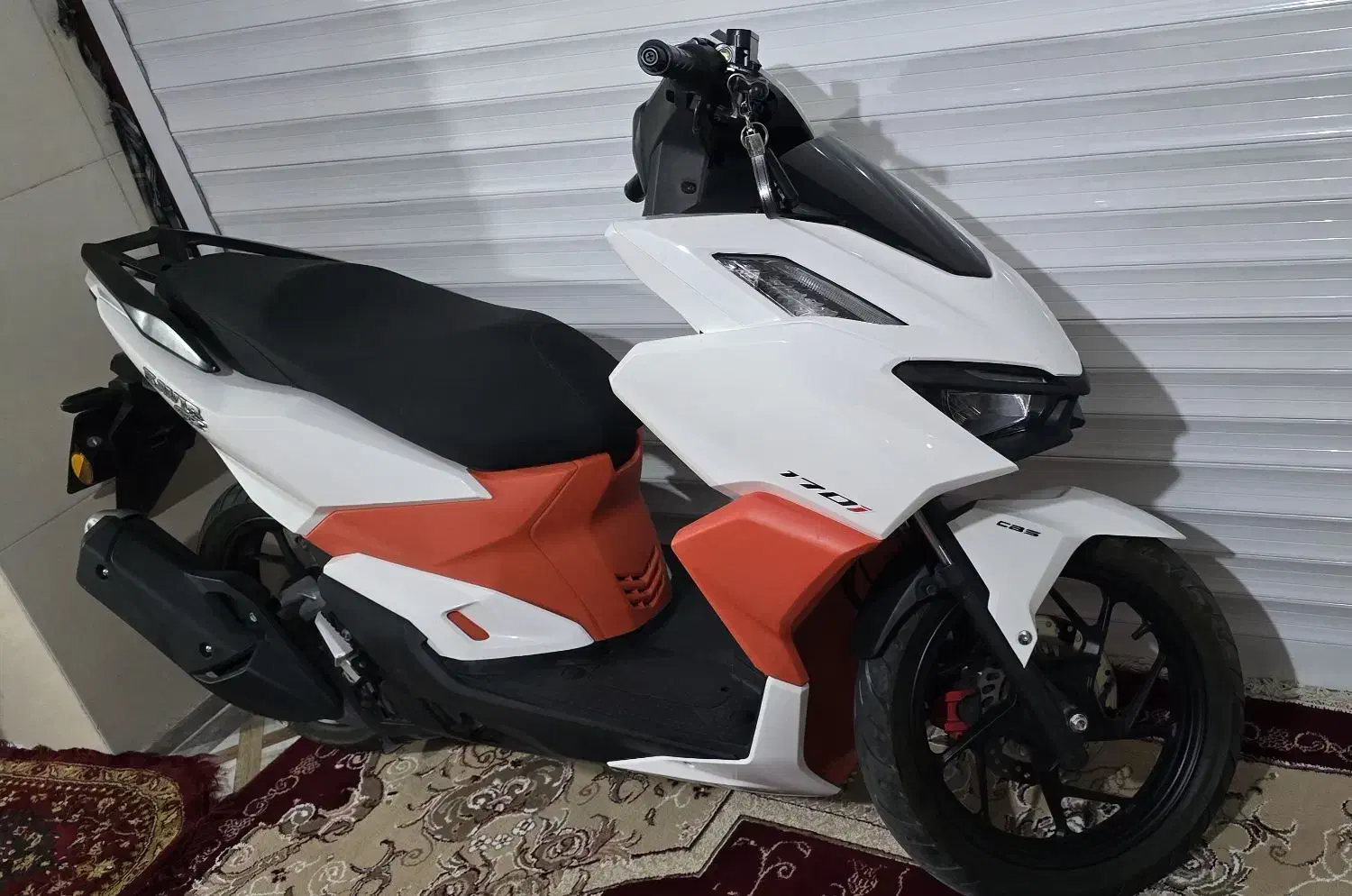 کلیک s2۱۷۰ کویر|موتورسیکلت|داراب, |دیوار