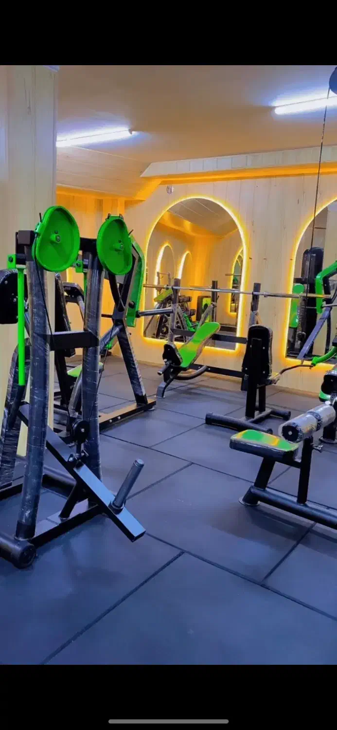 باشگاه بدنسازی|فروش دفتر صنعتی، کشاورزی، تجاری|همدان, |دیوار