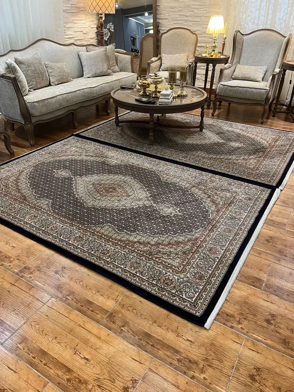 دو تخته فرش چهار متری نقش ماهی قالی سلیمان|فرش|رشت, شالکو|دیوار