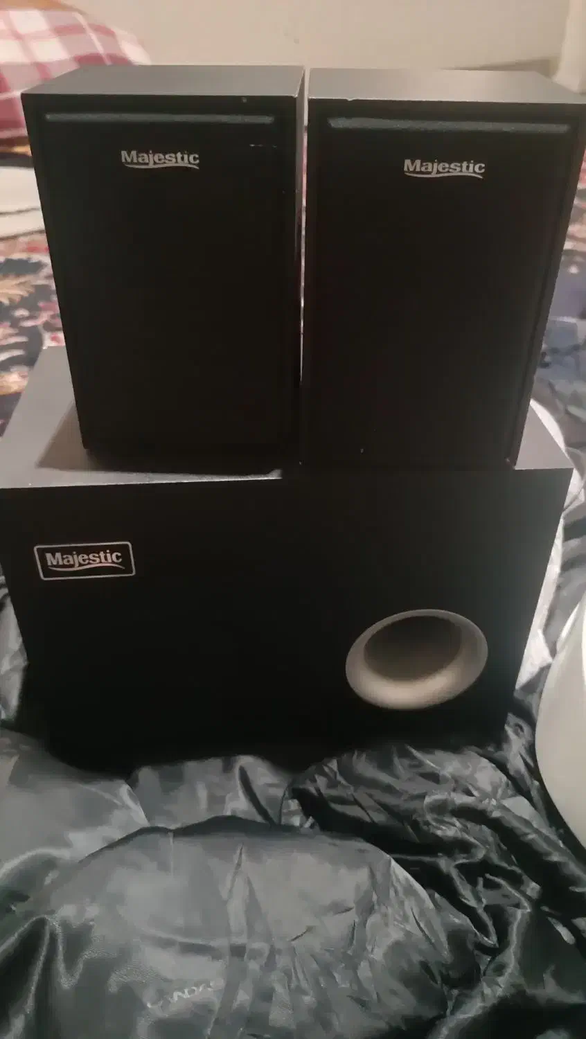 دو عدد بلندگو سالم قیمت مناسب|سیستم صوتی خانگی|تهران, راه آهن|دیوار