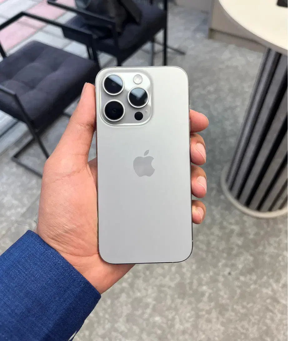 Ip 15 pro|موبایل|قم, جهان بینی|دیوار