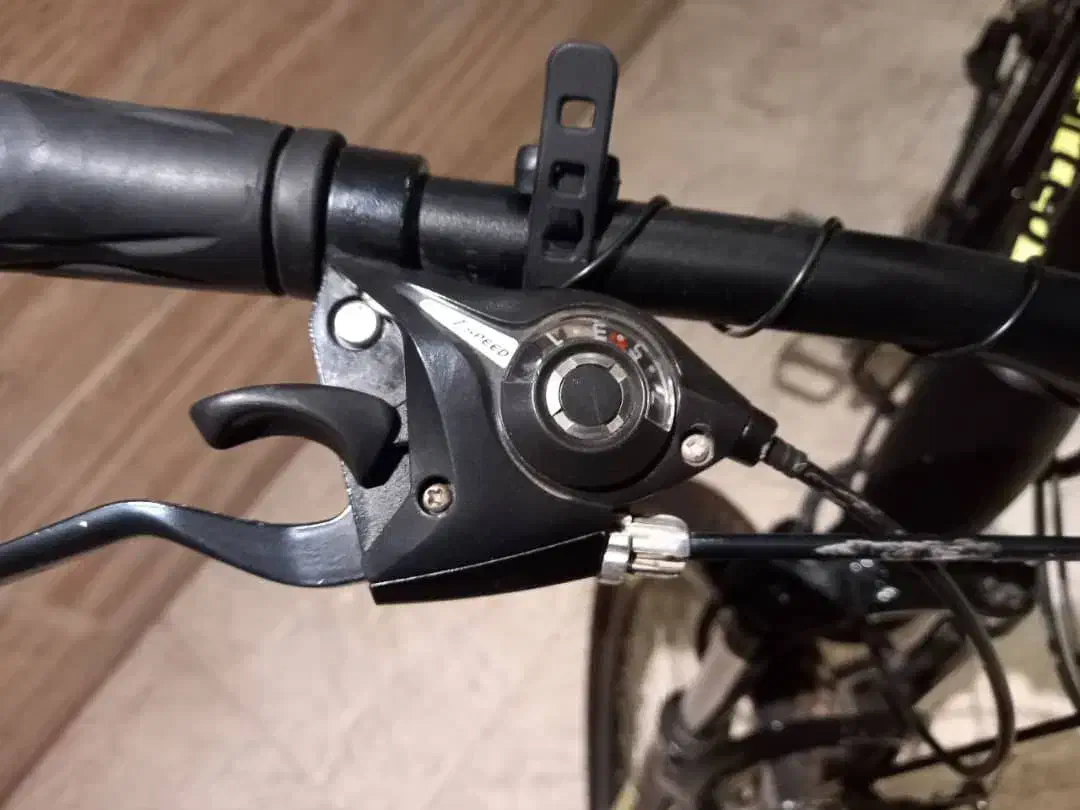 دوچرخه|دوچرخه، اسکیت، اسکوتر|رودهن, |دیوار