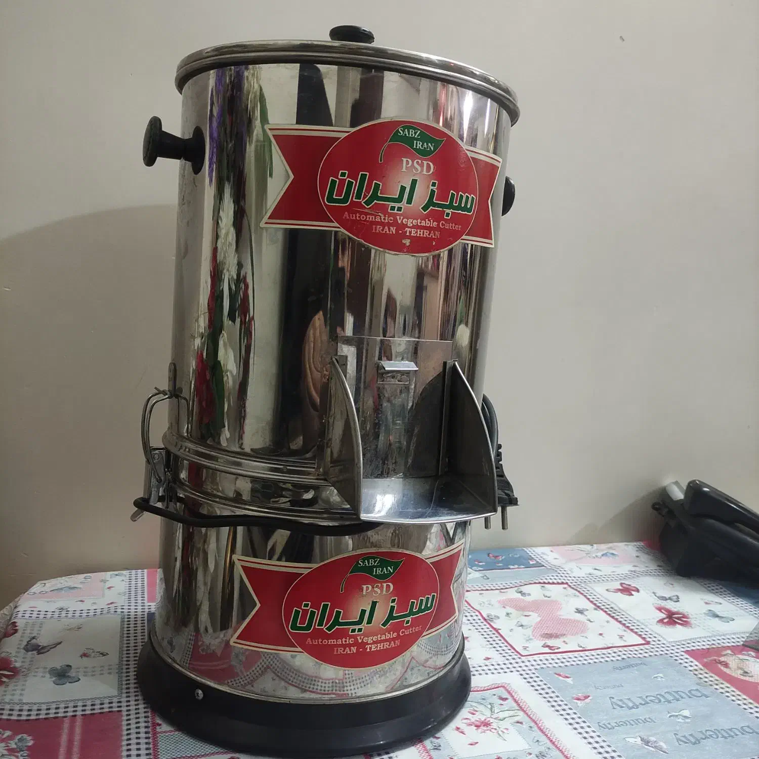 سبزی خرد کن اصل|خردکن، آسیاب، غذاساز|ری, ولی آباد|دیوار