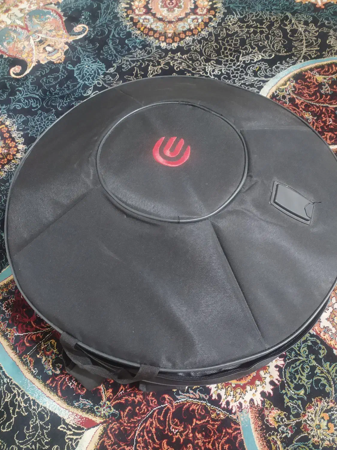 هنگام آرشام|درام و پرکاشن|تهران, خزانه|دیوار