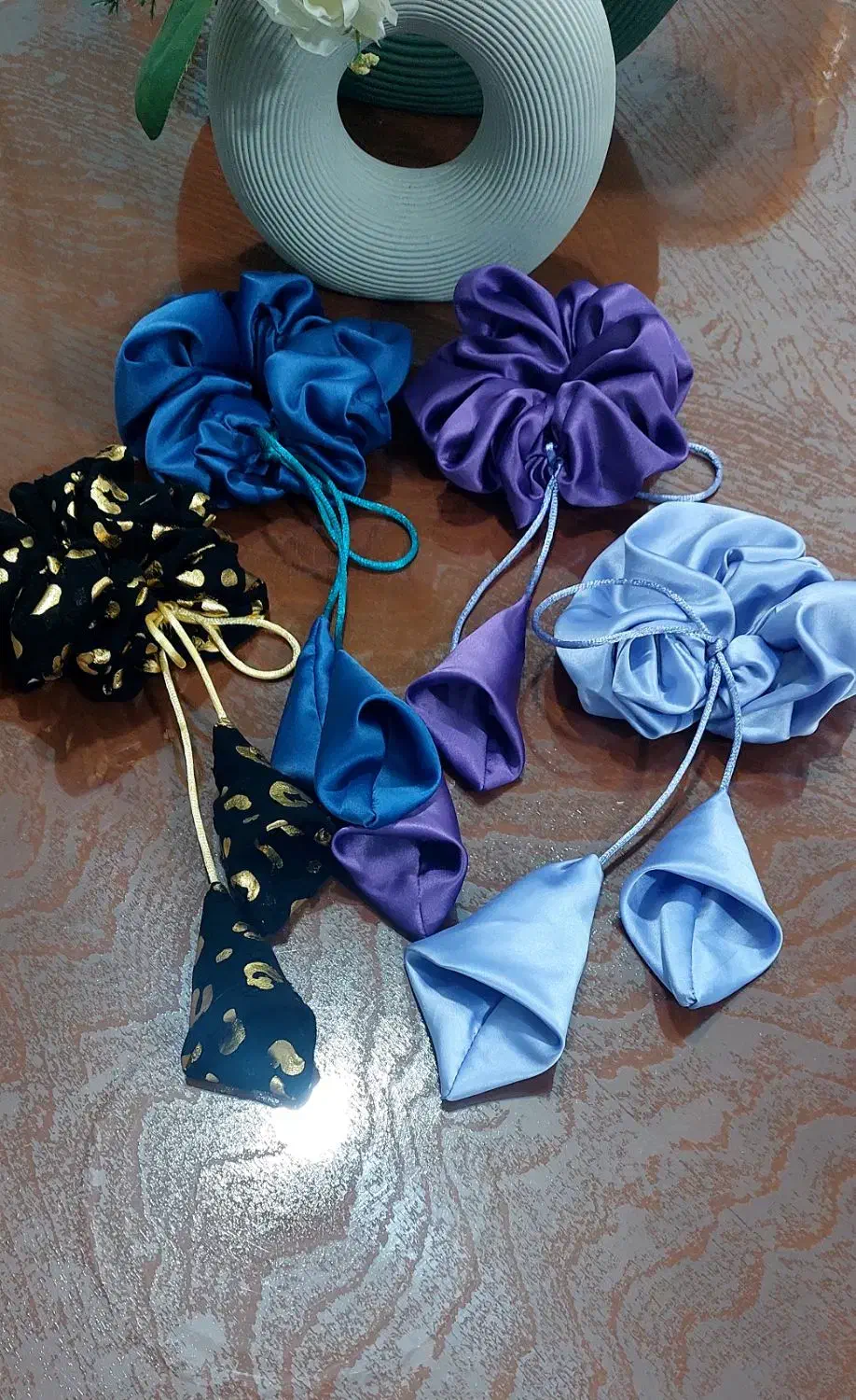 کش مو|بدلیجات|کرج, پیشاهنگی|دیوار