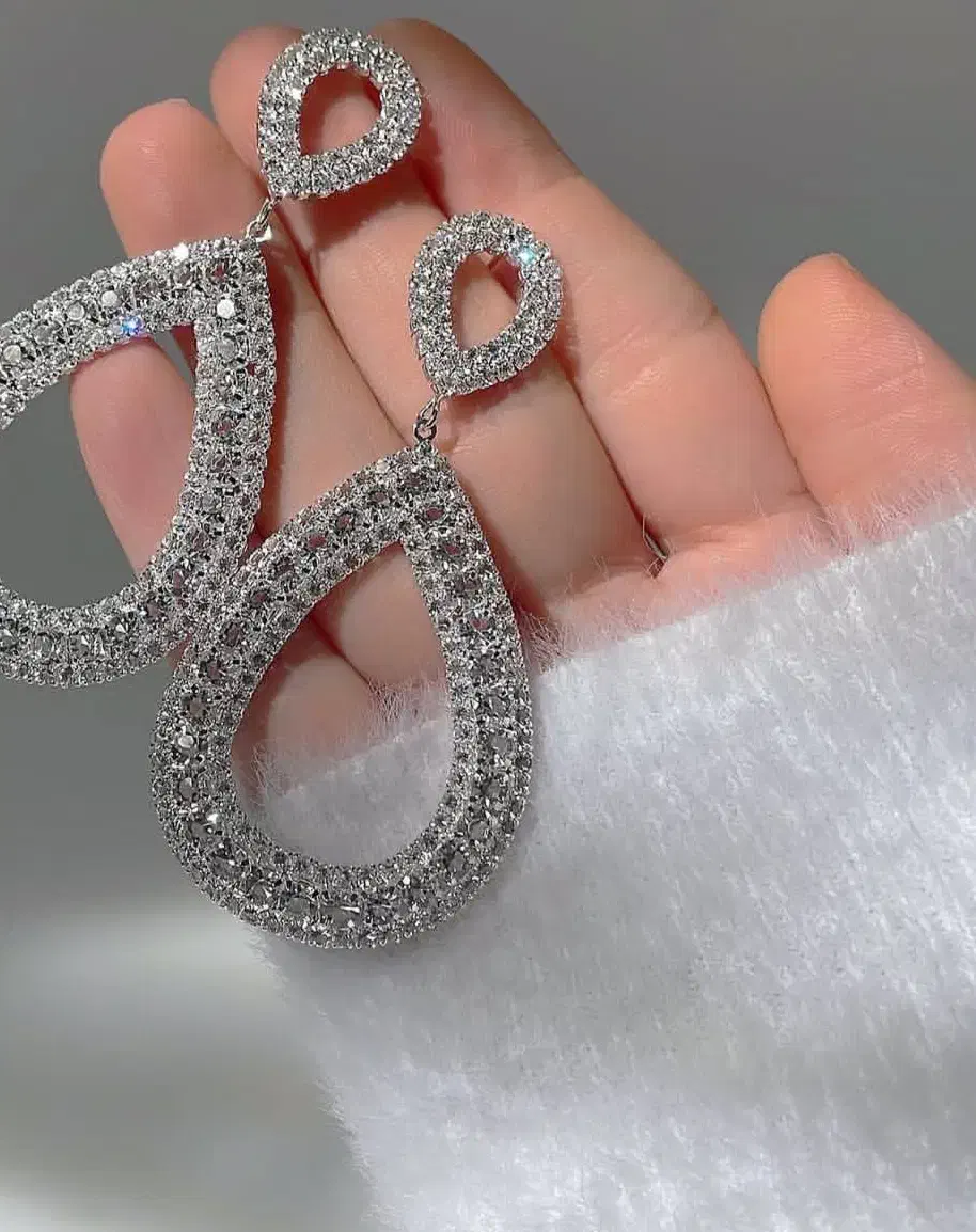 عنوانه گوشواره شیک گردن بند|بدلیجات|علی‌آباد کتول, |دیوار