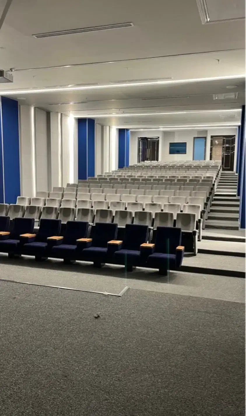 80 متر / بـرج اداری رونـیـکا پـالاس / سند تک برگ|فروش دفتر کار، اتاق اداری، مطب|تهران, پونک|دیوار