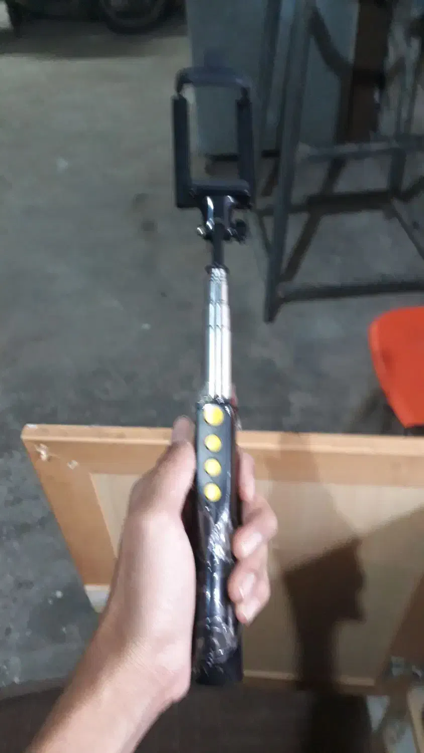 دسته سلفی بلو تو ثی و شارژی|لوازم جانبی موبایل و تبلت|بندر ماهشهر, |دیوار