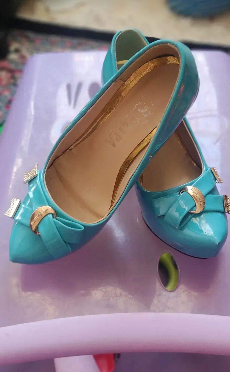 کفش پاشنه بلند سایز۳۸مجلسی ورنی رنگ فیروزه ای|کیف، کفش، کمربند|کرمان, |دیوار