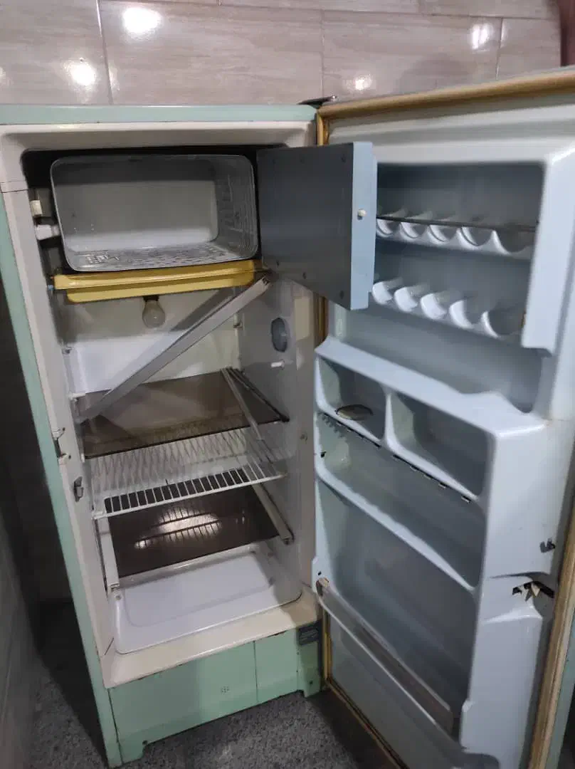 یخچال قدیمی جنرال|یخچال و فریزر|فولادشهر, C3|دیوار