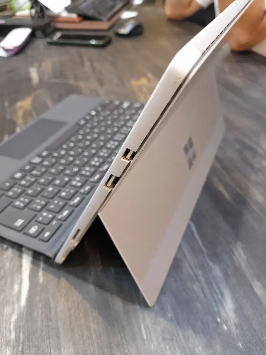 سرفیس i5 نسل ۷ ،شیک و خاص و سبک، با کیبورد اصلی|رایانه همراه|مشهد, کلاهدوز|دیوار