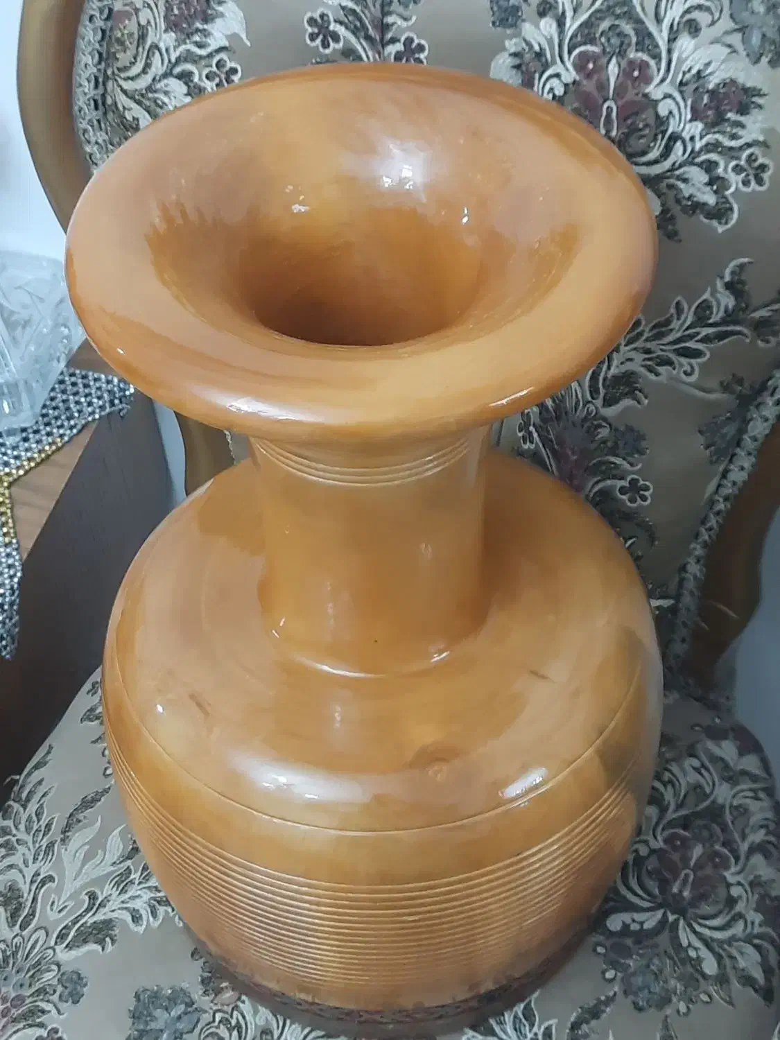 تمبک چوب گردو یه تیکه سنگین وزن دهانه بزرگ|سازهای سنتی|ملارد, |دیوار