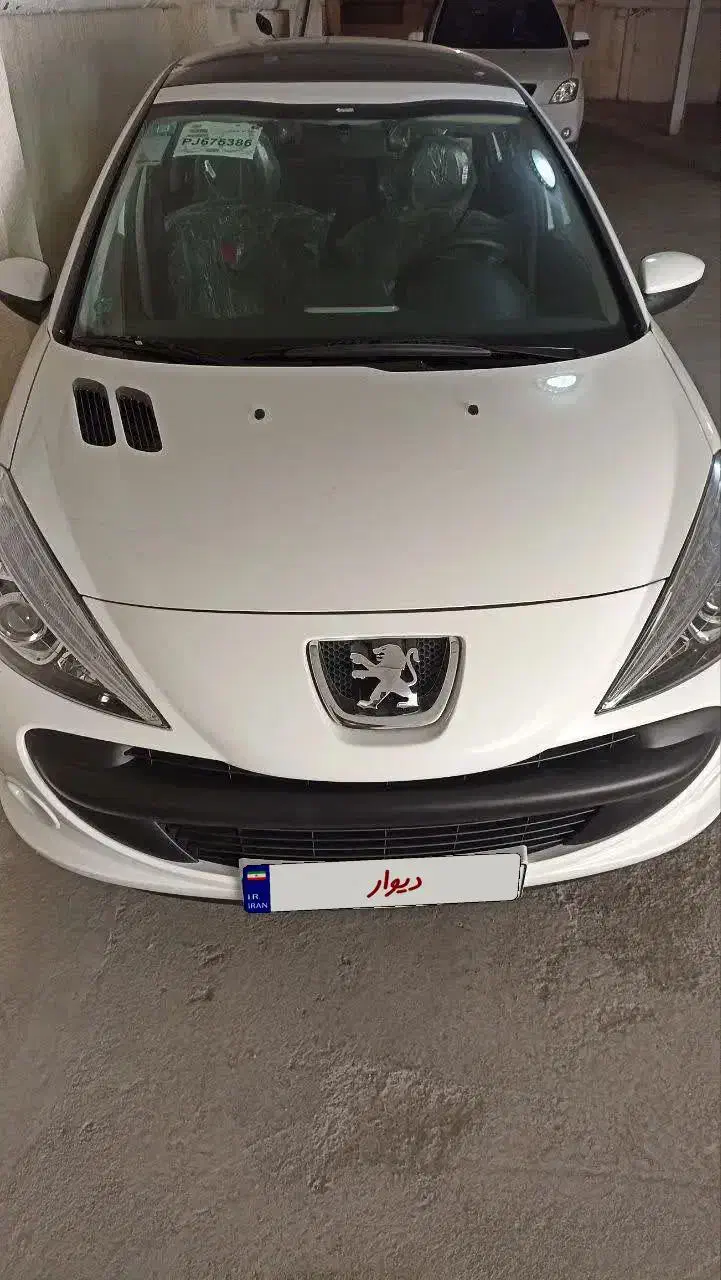 207پانا صفر واقعی|خودرو سواری و وانت|همدان, |دیوار