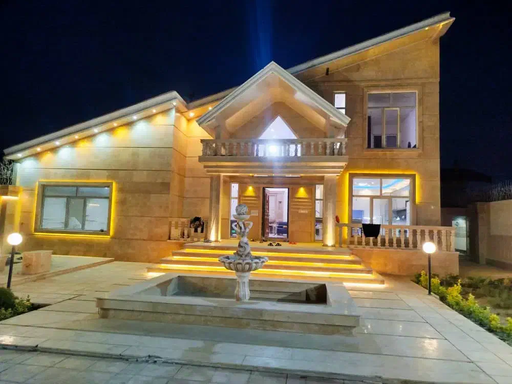 مجموعه باغ ویلا استخر داخل|اجارهٔ کوتاه‌مدت ویلا و باغ|مشهد, میان ولایت|دیوار