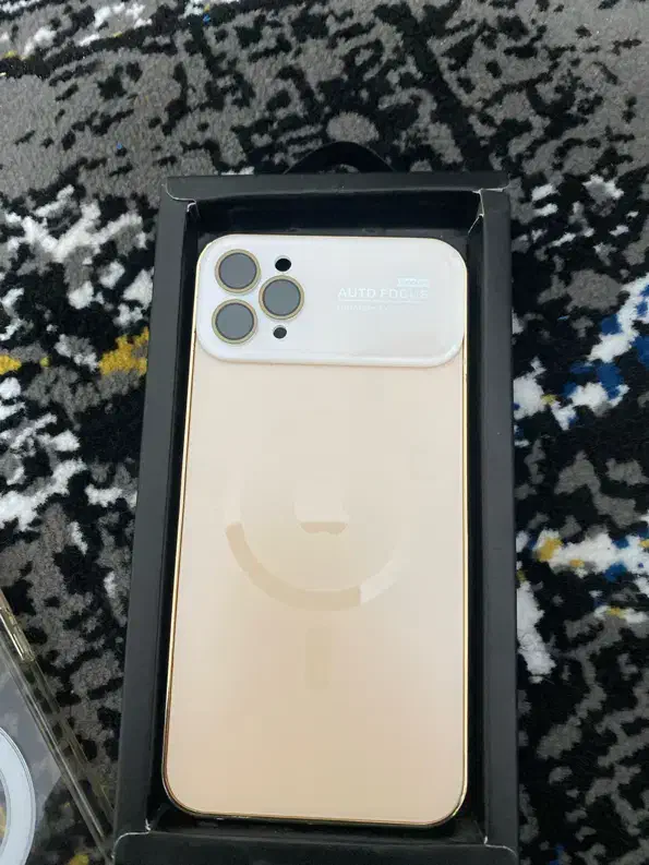 گوشی ایفون ۱۱پرومکس|موبایل|شیراز, کفترک|دیوار