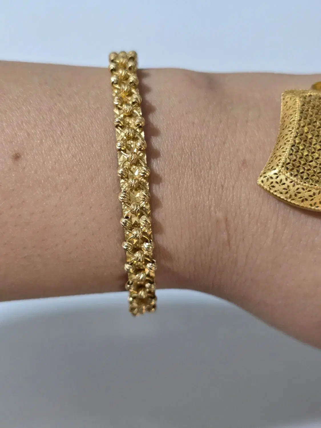 طلا|جواهرات|فولادشهر, فولادشهر|دیوار