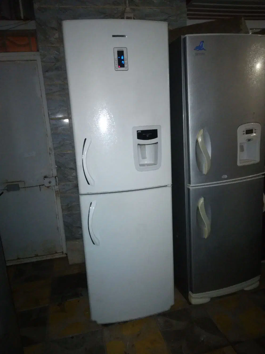 یخچال فریزر بدون برفک|یخچال و فریزر|سبزوار, شرق کال جنوبی (شمس آبادی)|دیوار