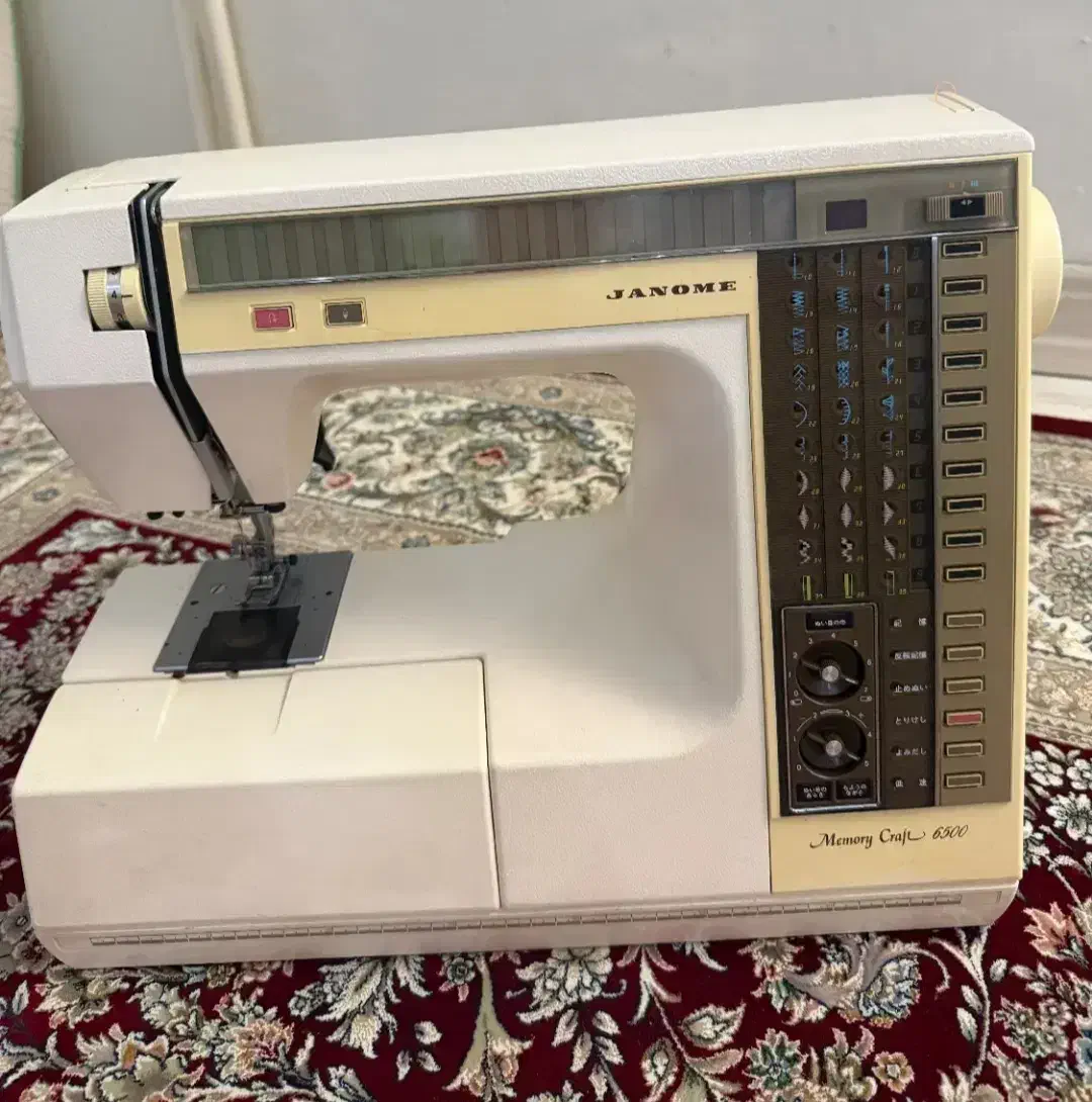 چرخ خیاطی ژانومه|چرخ خیاطی و ریسندگی|اردکان, |دیوار