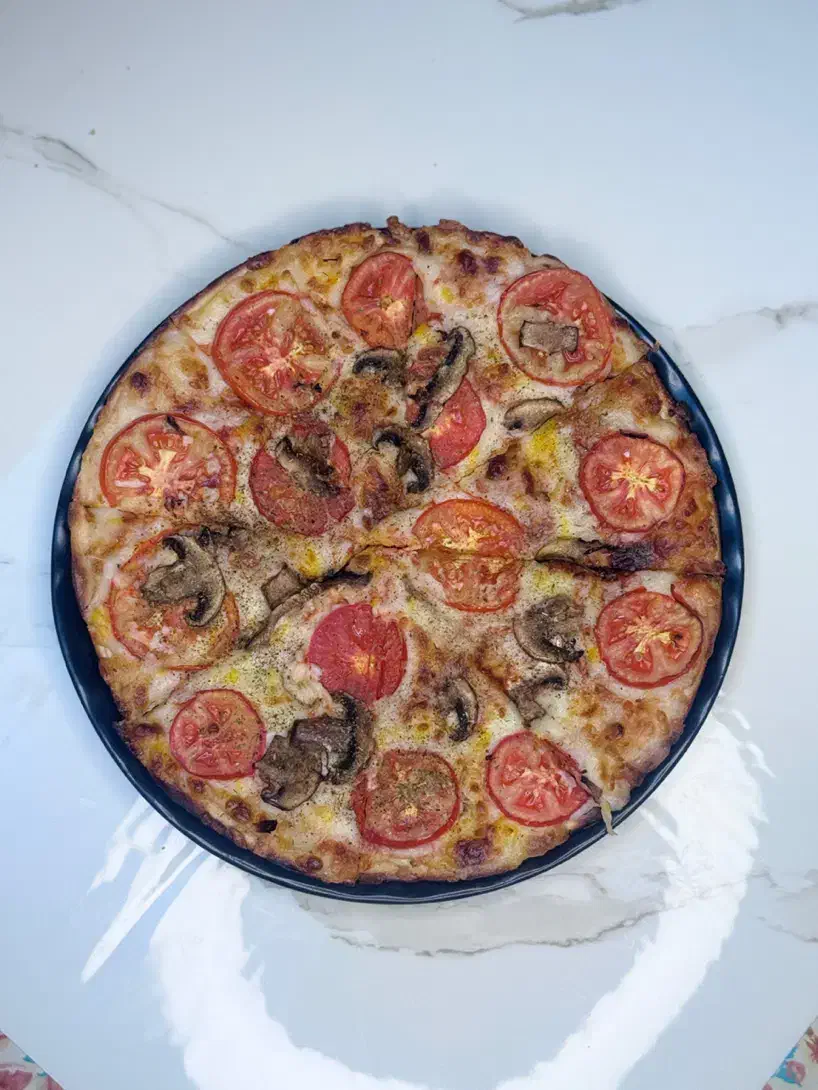 سوخاری زن و پیتزا زن ماهر|استخدام خدمات فروشگاه و رستوران|تهران, شهرک پرواز|دیوار